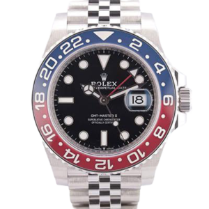The Geneva-based manufacturer is a synonym of luxury watches. Rolex is the largest maker of Swiss-made certified chronometer. Their famous models are the Submariner, Cosmograph and Daytona.